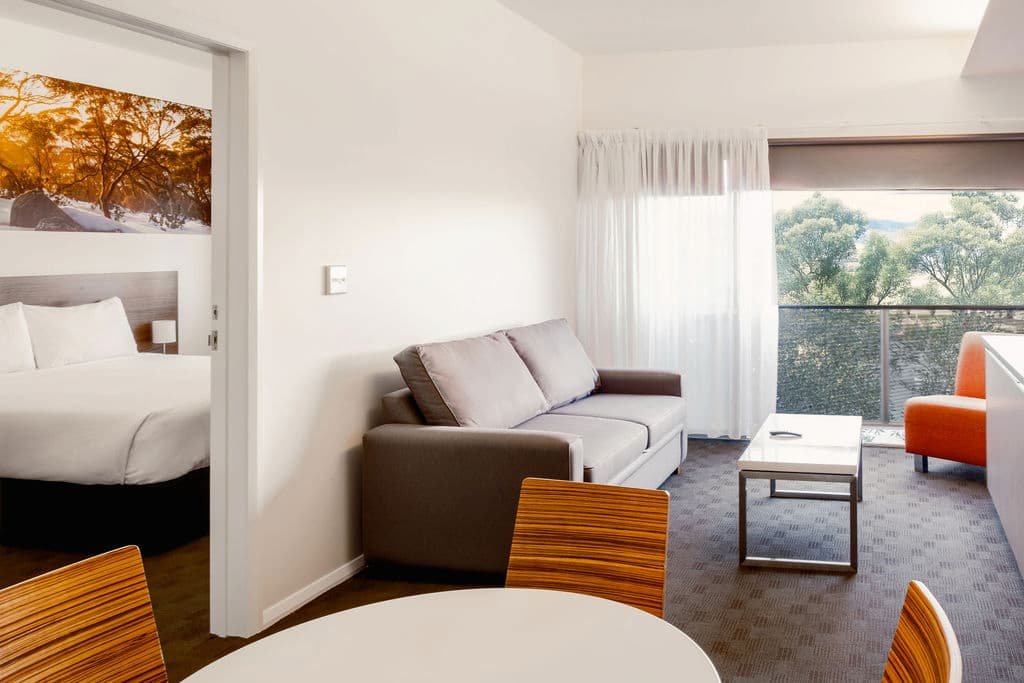 Suite living room & bedroom_2026